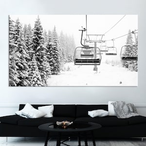 Stampa su tela "Ski Lift", stampa su tela con abeti innevati, decorazioni invernali, regali per lo sci, grande stampa su tela, stampa su tela da parete in 3 pezzi