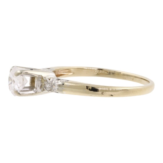 Vintage Estate 14k Gold Diamond Engagement Ring - image 2