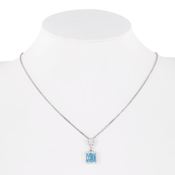 14K White Solid Gold Blue Topaz And Diamonds Daint