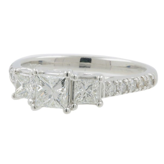 Lady's Diamond Engagement Ring 13 Diamonds .93 Car