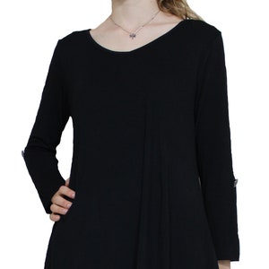 Handmade Sacred Threads Black Blouse w/Pointed Sides – Size Small