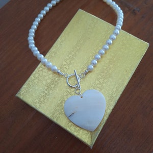 Faux Pearl Choker: Mother of Pearl Heart Pendant