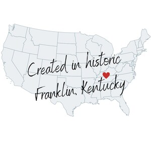 Arreglo floral en caja de madera, centro de mesa para el comedor, decoración de granja con flores de eucalipto, arreglo floral, centro de mesa rústico para bodas imagen 9