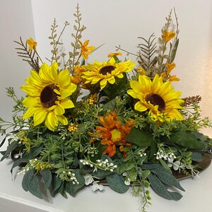 Sunflower table arrangement, Table  centerpiece, Gift for a friend, floral arrangement for home decorating, fall table lay.