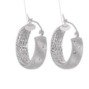 14k White gold Diamond Cut Round Star Fancy Hoop Earrings | Lever Back 3/4-inch Fancy Shimmering Fancy Satin Finish Luxurious Earrings