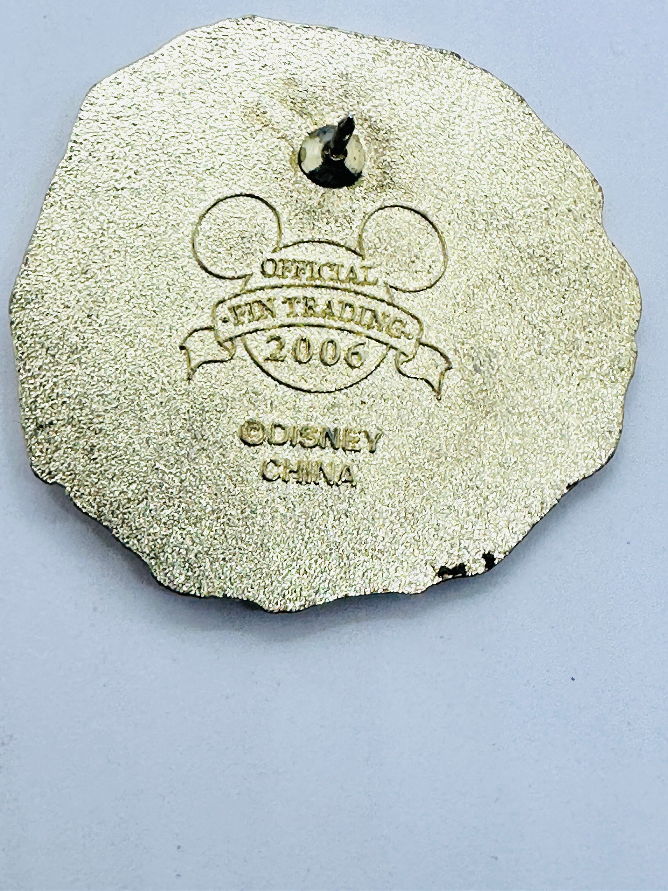Disney Pin Pirate Coin Cursed Aztec Gold Coin Skeleton Blue