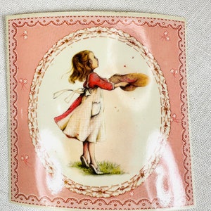 vintage des années 80 petite fille attrapant des coeurs Sticker