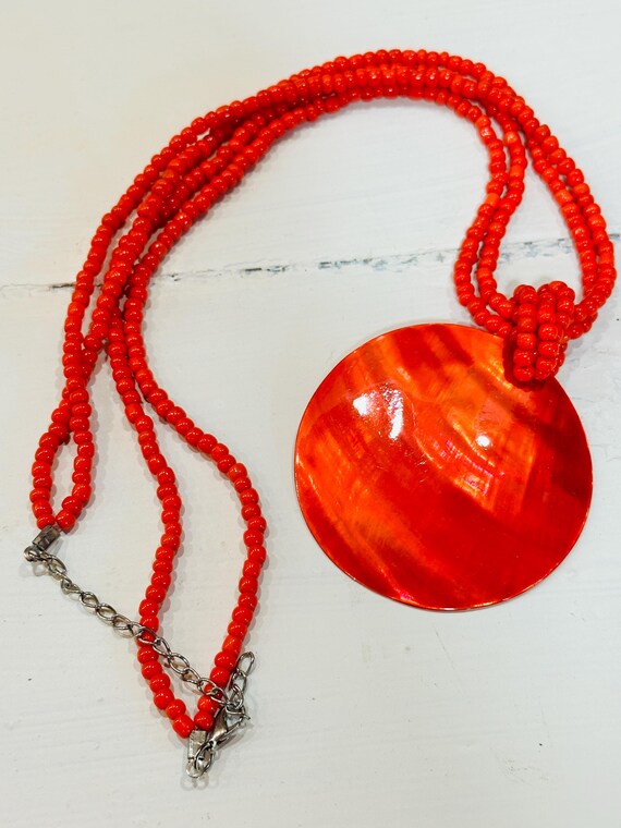 Vintage Statement Red Shell Disc Double Strand Ne… - image 2