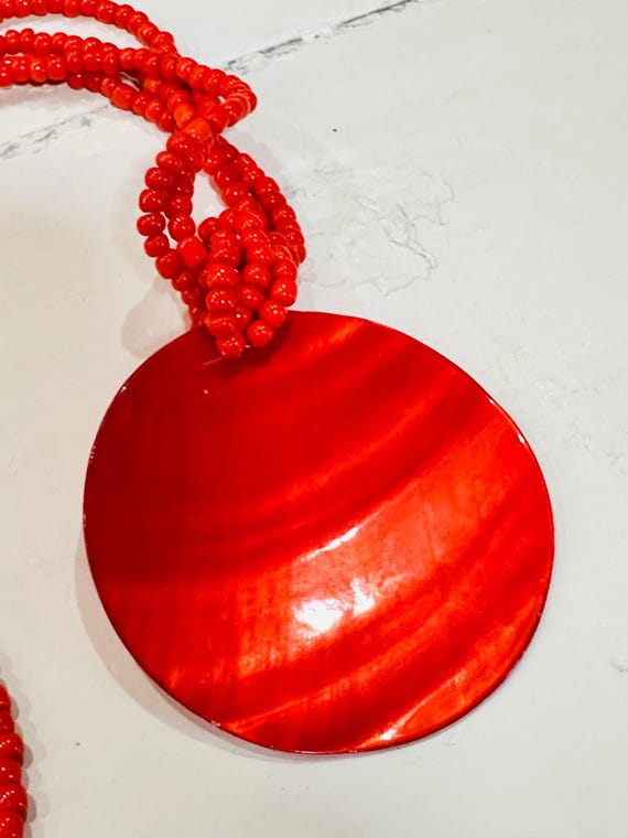 Vintage Statement Red Shell Disc Double Strand Ne… - image 6