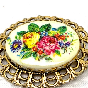 Barrette camée en porcelaine fleurie - pince à cheveux vintage