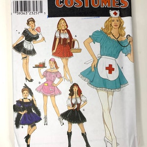 Adult women's costumes cosplay pattern Simplicity 8851 size 6 8 10 12