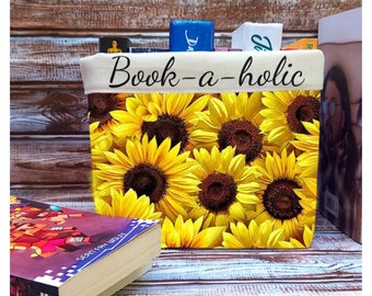 Personalised Book storage, book organiser, padded fabric book tidy. Sunflower Pattern.