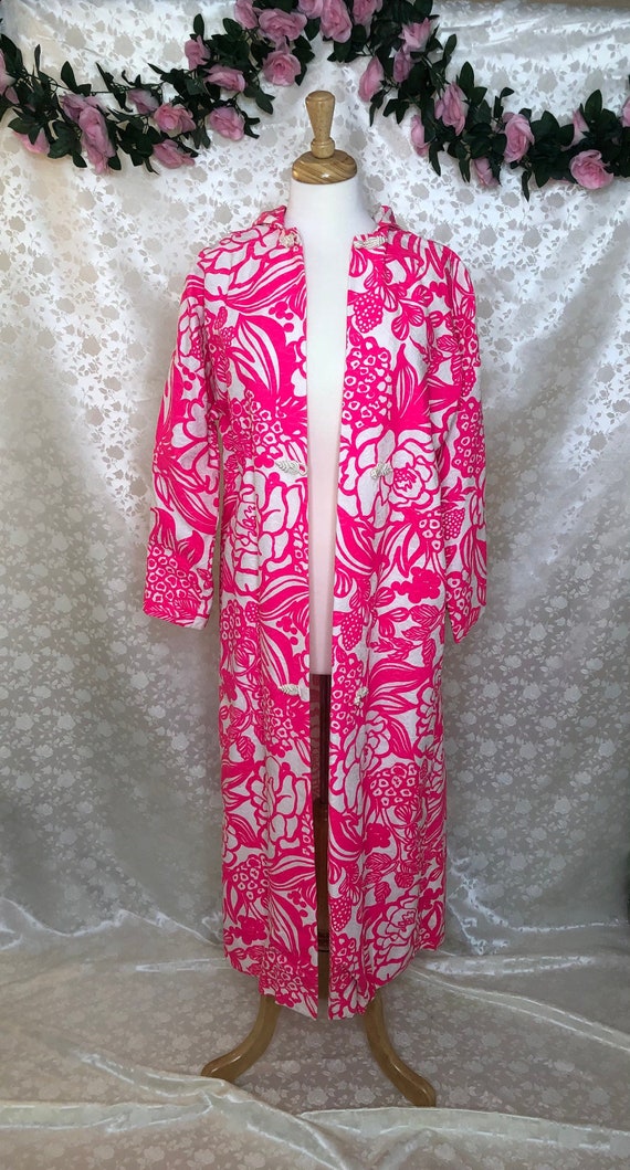 Pink And White Floral Hooded Robe