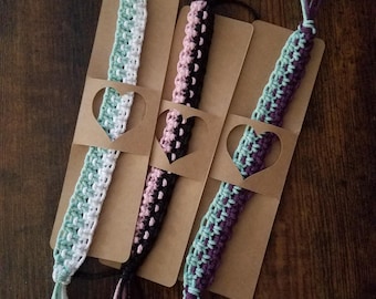 Personalized Macrame Bookmark: Adorable Book Lover Gift