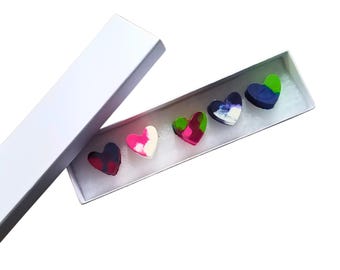 Heart Crayons Gift Set: Non-Toxic Recycled Crayons, Party Favors