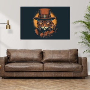 Puede incluir: Impresión en lienzo que presenta un gato steampunk con un sombrero de copa marrón, gafas y una corbata. El gato está sobre un fondo azul oscuro con un resplandor circular naranja. La obra de arte es una ilustración caprichosa y detallada.