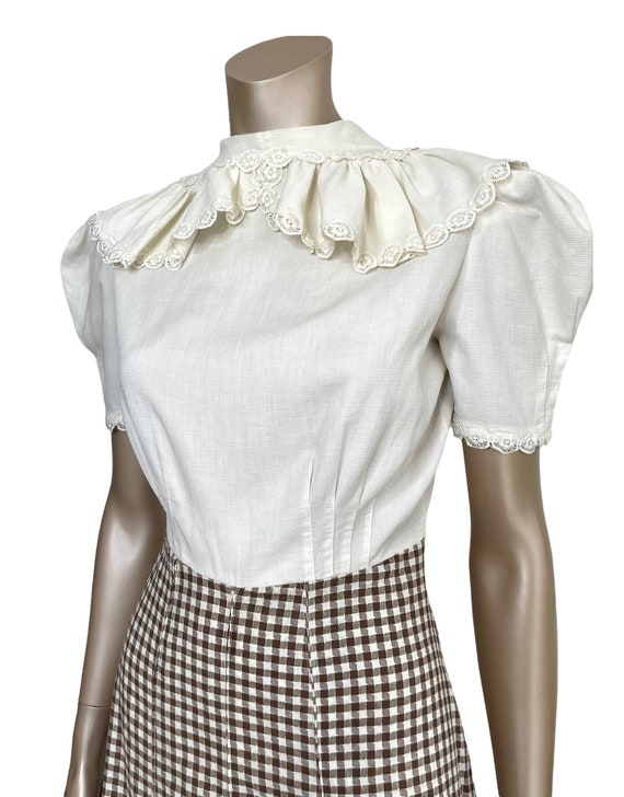 Vintage 1940s Ruffle Collar Gingam Dress - image 4