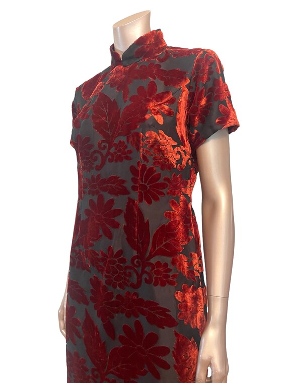 Vintage 1960s Velvet Burnout Cheongsam - image 4