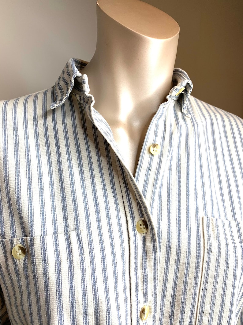 Vintage 1980s Banana Republic Button Down Shirt Mill Valley Label