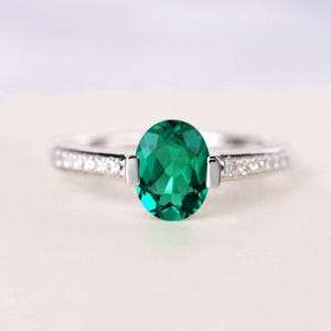 Oval Shaped Emerald Ring Unique Wedding Ring May Birthstone Ring