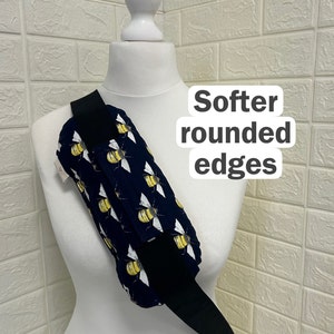 Large Seatbelt Pillow With Rounded Edges Quality Car Pillow Mastectomy Gift Chemo Port Pillow Seatbelt Cushion Belt Pad Navy Bees Pillow