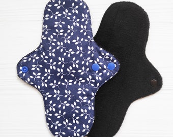 Lingette réutilisable : coton bleu avec feuilles, protège-slip lavable