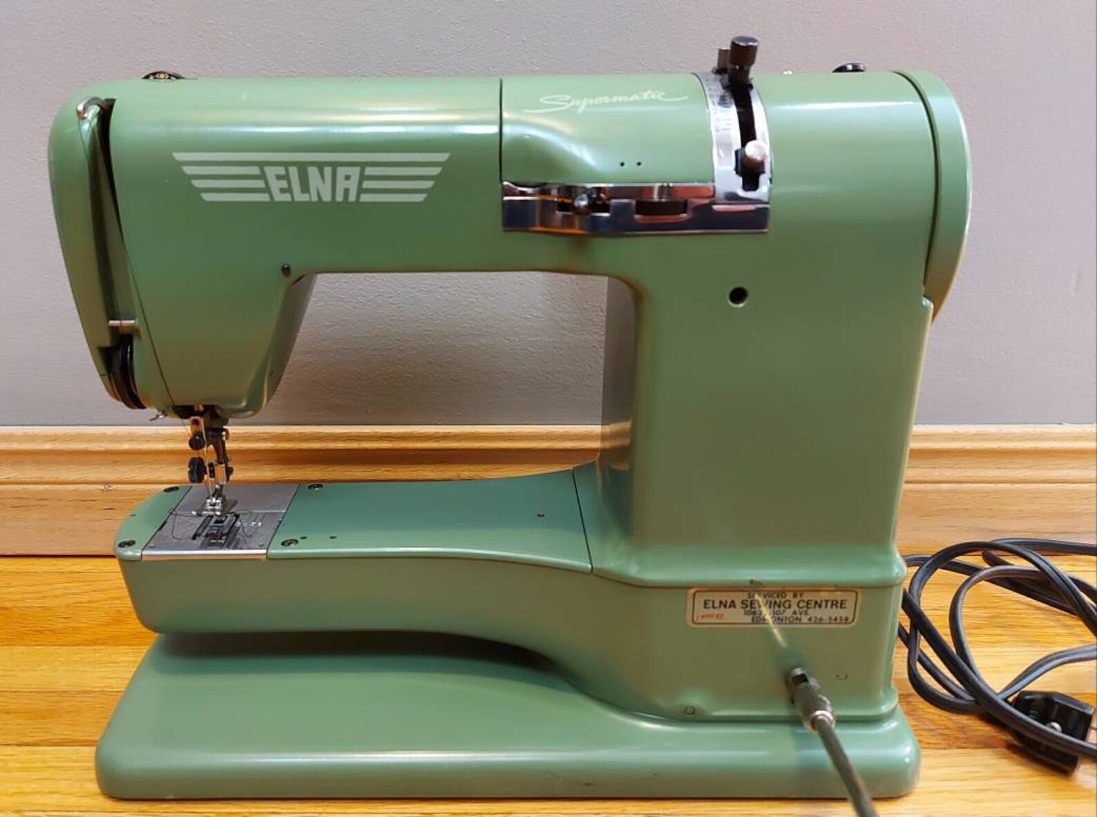 Elna Supermatic 722010 Vintage Green Sewing Machine With Case Etsy Canada