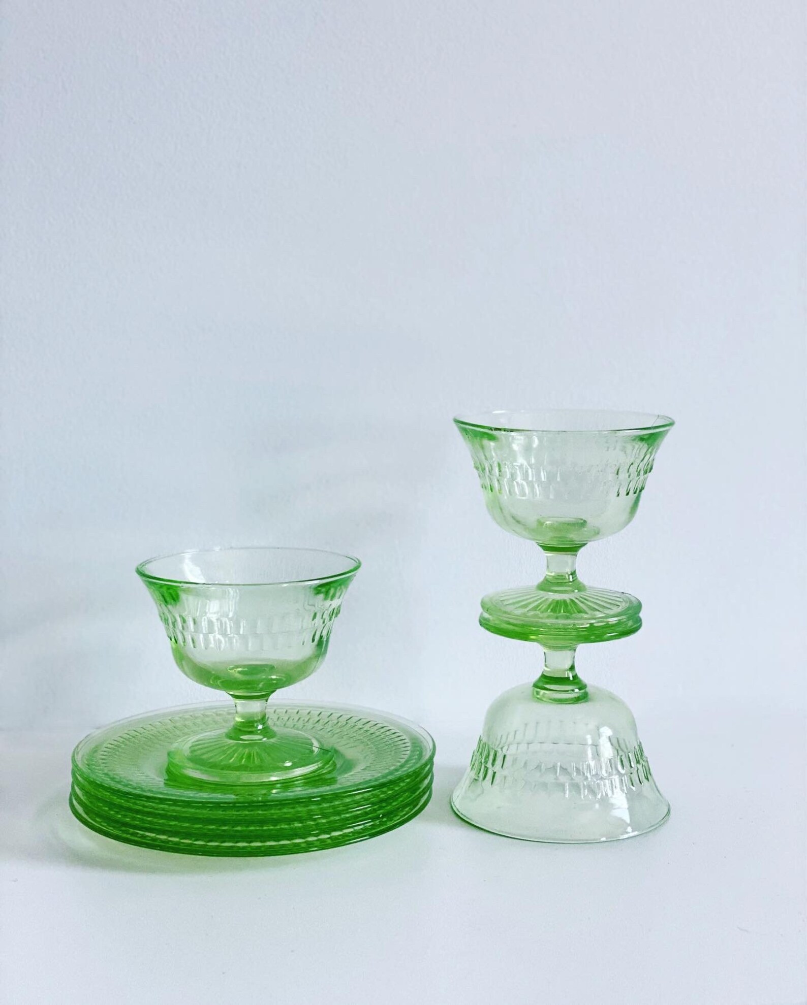 Set of 4 Small Vaseline Uranium Plates and 3 Desert Bowls Etsy