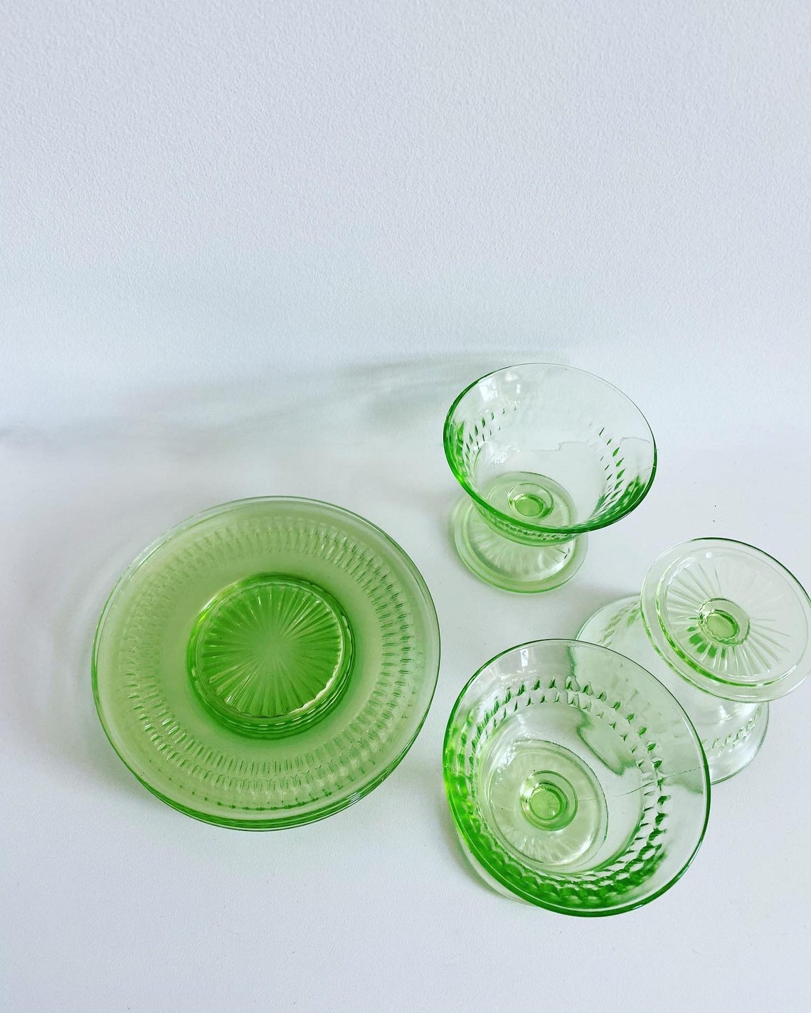 Set of 4 Small Vaseline Uranium Plates and 3 Desert Bowls Etsy
