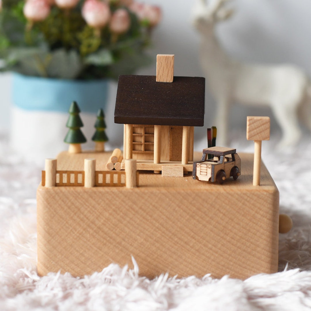 Personalized Wooden Music Box,country Wooden House Music Box, Birthday