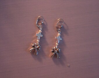 Bow earrings