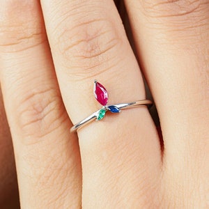 Mothers Ring 3 Birthstone Sterling Silver Family Ring Mother&#39;s Day Gift for Mom Personalized Multi-Gemstone Promise Ring Minimalist Jewelry