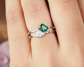 Birthstones Toi Et Moi Rings, 2 Stone You and Me Engagement Ring For Women, Green Emerald, Trillion Cut Diamond, Sterling Silver, White Gold