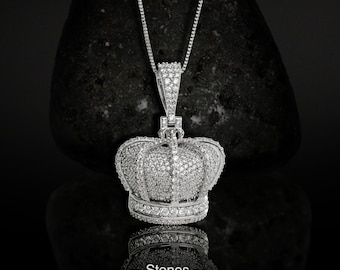 Icedout Crown Pendant King Queen Crown Necklace Hip Hop Jewelry Gift for Him/Her Sterling Silver Royal Crown Locket AAA CZ Diamond Men Women