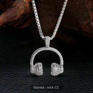Iced Out Headphone Pendant Necklace Handmade in 925 Sterling Silver, Sparkling AAA CZ Diamond Studded Bling Luxury Hip Hop Jewelry DJ Rapper