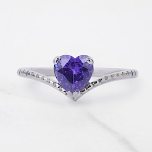 Purple Natural Amethyst Ring, Sterling Silver Heart Ring, Chevron Solitaire Engagement Ring, Promise Wedding Anniversary Valentines Gift Her