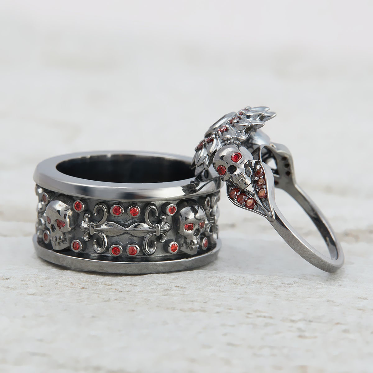 Gothic promise online rings for couples