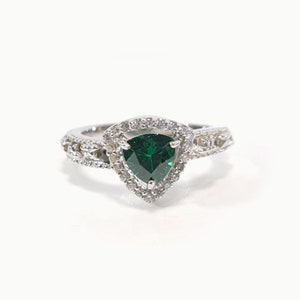 Art Deco Engagement Ring for Women Trillion Cut Emerald Green Gemstone Sterling Silver Milgrain Vintage Floral Nature Inspired Jewelry Gift