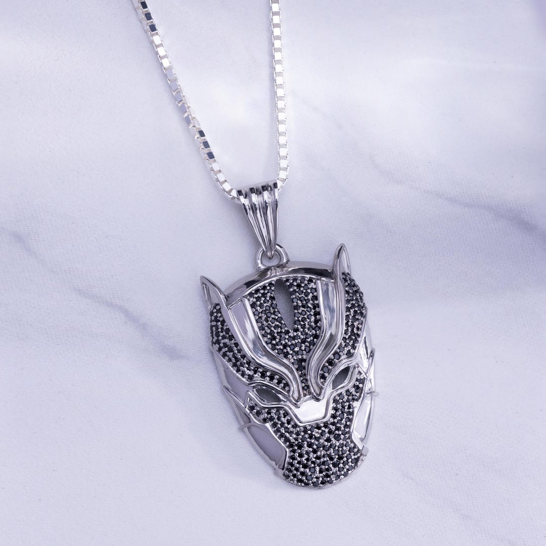 値下不可 Black Panther Necklace & Charm Panther Mask Pendant With Chain AAA CZ Diamonds Black