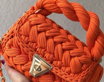 Sac à bandoulière capri au crochet : sac à bandoulière en tricot orange, fait main