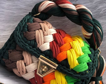 Gehäkelte bunte Tasche / Personalisierte Multicolor Tasche / Luxus Handgemachte Schultertasche