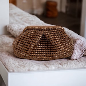 Pochette en cuir métallisé au Crochet Bronze de grande taille, pochette de soirée, sac à main de luxe fait à la main