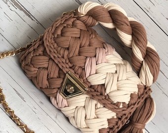 Handmade Crochet Shoulder Bag: Cotton T-Shirt Yarn, Designer Bag