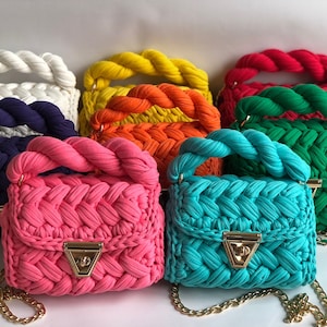 Crochet handmade capri luxury shoulder bag/Shoulder Bag/Hand Woven Bag/Crossbody Bag
