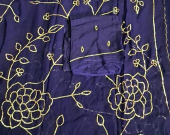 Handgemaakte sari van chiffon met sitara-borduursel, Indiase trouwkleding