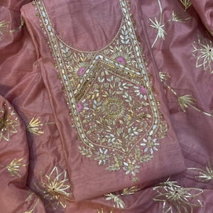Hand Embroidered Chanderi Salwar Kameez: Light Pink Punjabi Suit