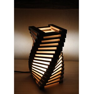 Twisted wooden lamp