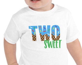 Due magliette a maniche corte per ragazzi con dolce bambino, camicia per il 2 ° compleanno, camicia di compleanno per gelato