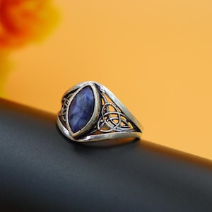 Bague saphir bleu en forme de marquise\Bague saphir oxydé en argent\Bague saphir décorative\Bague avec pierres précieuses bleues\Bijoux avec pierres précieuses\Bague pour femme
