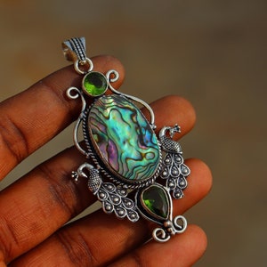 Large Size Natural Oval shape Abalone Shell With Peridot Stone Pendant Necklace\Pendant For Her\Peridot Necklace Pendant\Antique Pendant